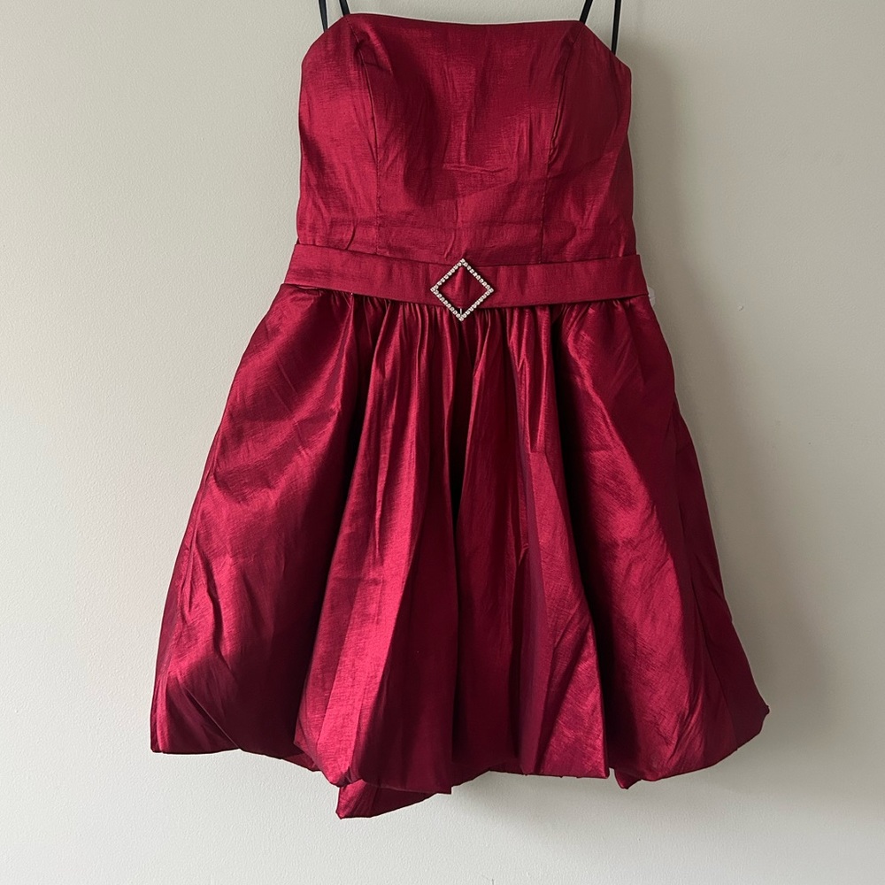 Wine Strapless Dress